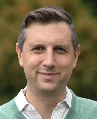 Portrait of Seth Magaziner