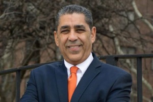 Adriano Espaillat