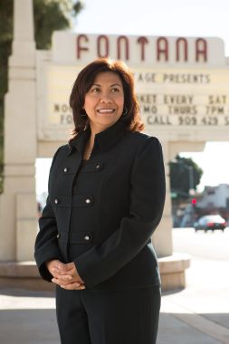 Portrait of Representative Norma Torres.