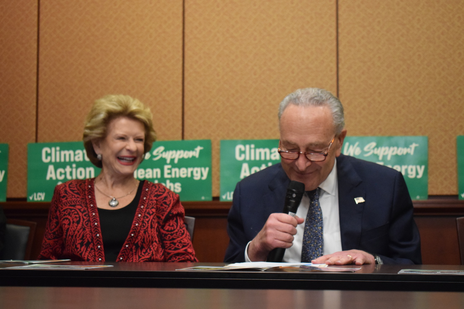 Senators Debbie Stabenow (D-MI) and Chuck Schumer (D-NY) speak at LCV's Conservation Voter Movement Roundtable.