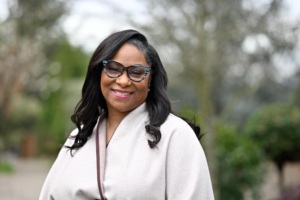 Janelle Bynum